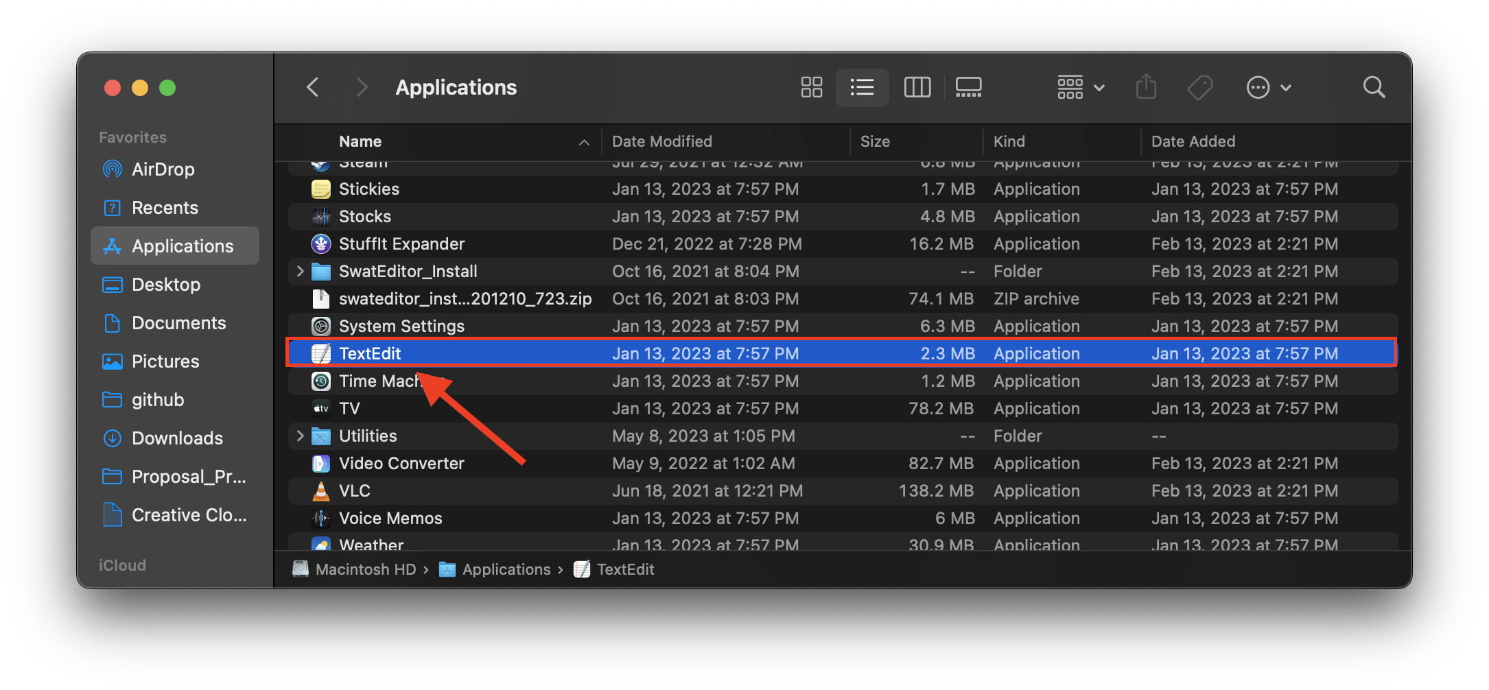 Finder window showing Applications directory, with 'Text Edit' highlighted and selected
